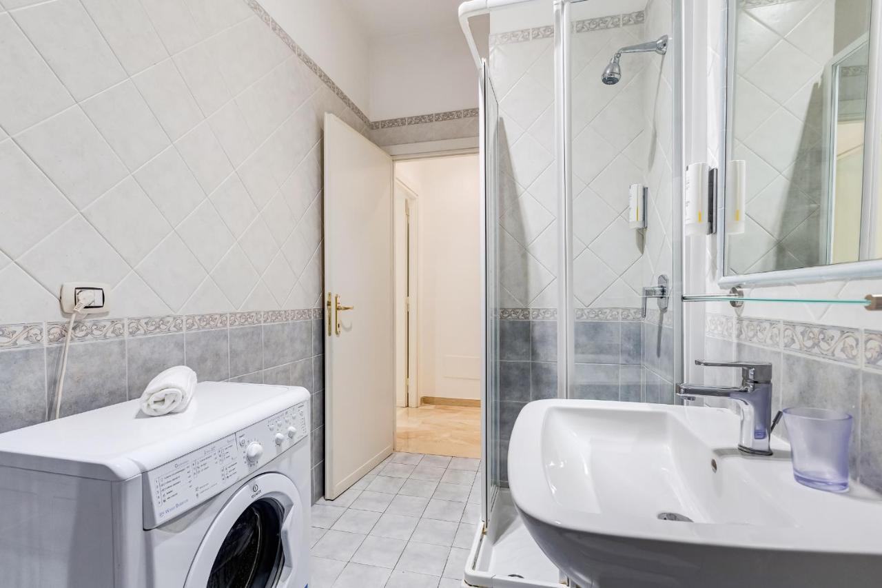 Vatican Andrea'S Apartment Рим Екстериор снимка